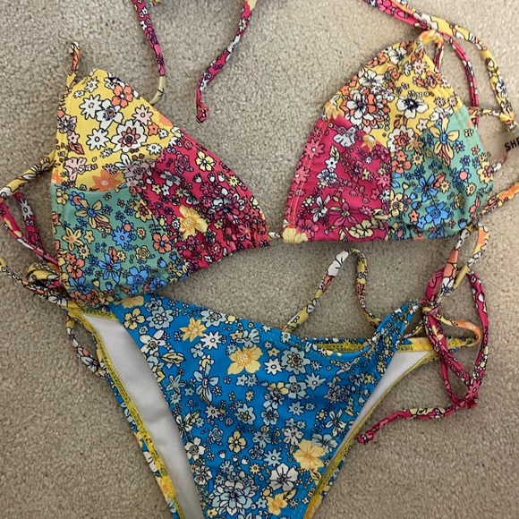 Shein Bikini Bundle! - Picture 1 of 7